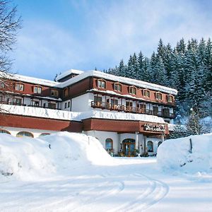 Alpenhotel Weitlanbrunn